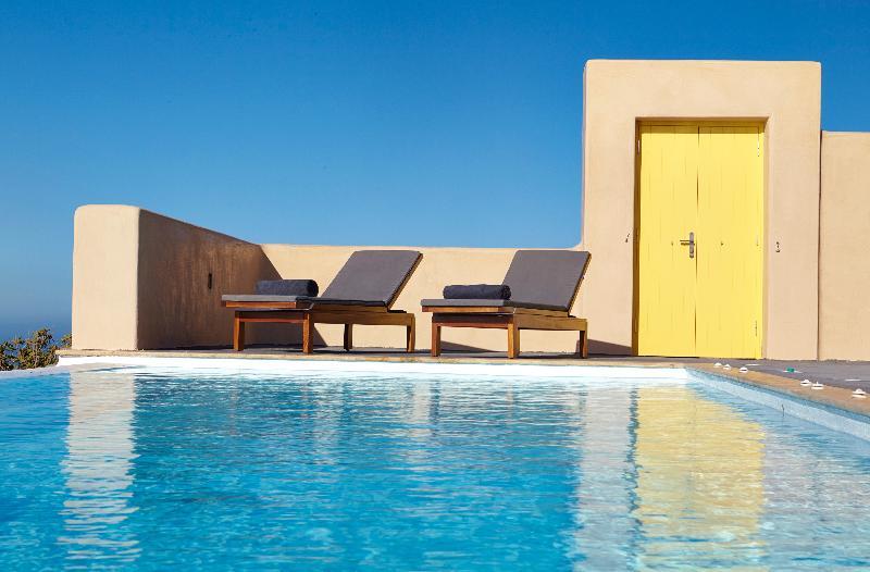 North Santorini A Luxury Spa Hotel Pyrgos Kallistis Bagian luar foto