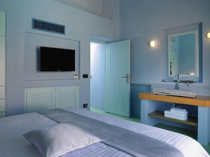 North Santorini A Luxury Spa Hotel Pyrgos Kallistis Bagian luar foto