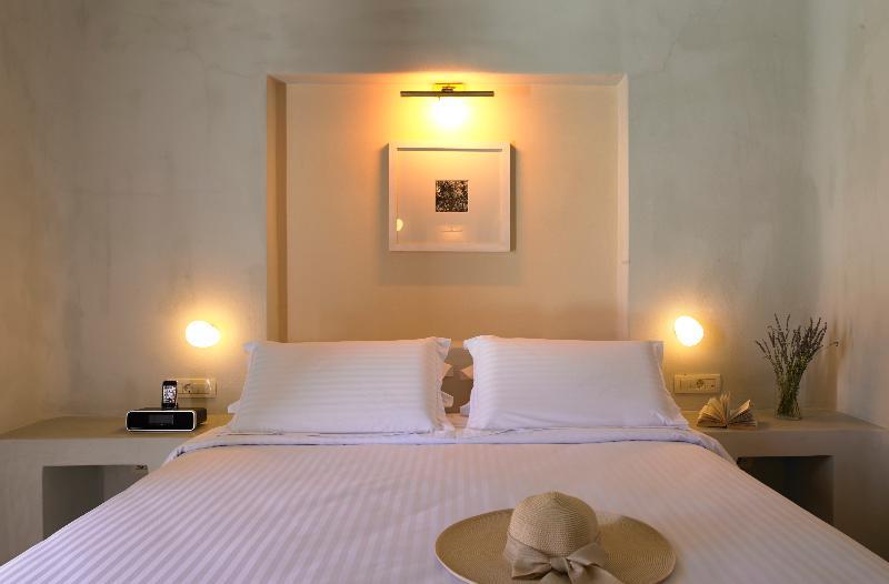 North Santorini A Luxury Spa Hotel Pyrgos Kallistis Bagian luar foto