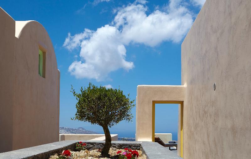 North Santorini A Luxury Spa Hotel Pyrgos Kallistis Bagian luar foto