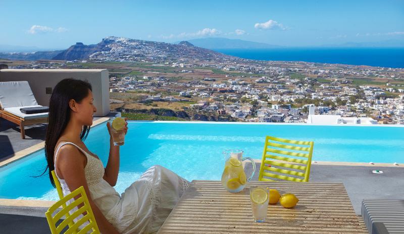 North Santorini A Luxury Spa Hotel Pyrgos Kallistis Bagian luar foto
