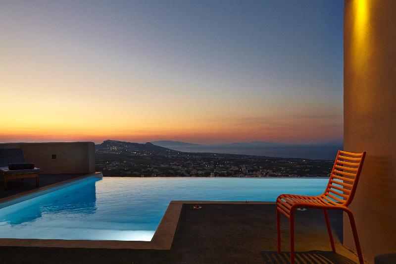 North Santorini A Luxury Spa Hotel Pyrgos Kallistis Bagian luar foto