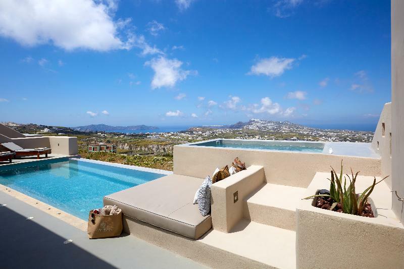 North Santorini A Luxury Spa Hotel Pyrgos Kallistis Bagian luar foto
